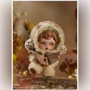 NIB POP MART SKULLPANDA L'impressionnisme Plush Pendant - Amber